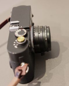 7Artisans 35mm f/2 lens Leica M mount