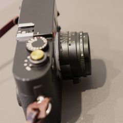 7Artisans 35mm f/2 lens Leica M mount