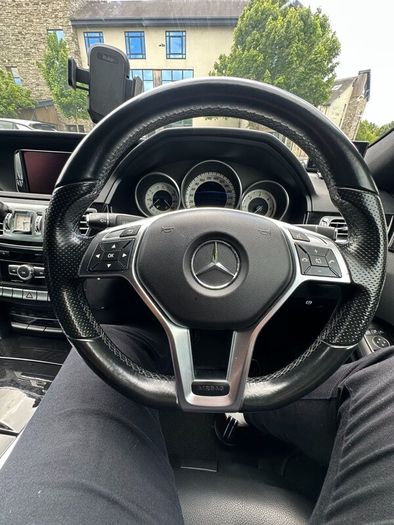Mercedes-Benz E220 Diesel AMG Sports - PREMIUM