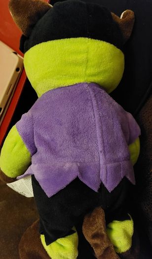 Frankenstein's singing plush ; (897)  2