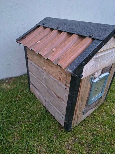 Small Dog Kennel