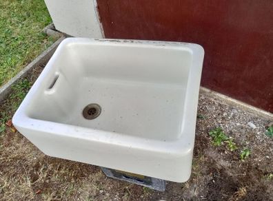 Belfast Sink