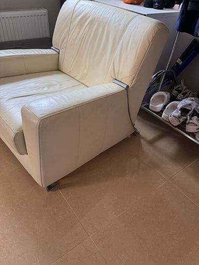 leather chair