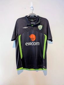 Rep of Ireland Third Football Shirt | 2009/10 | Umbro | Large