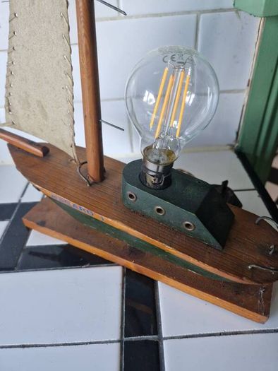Asgard 1 Irish Mid Century period Vintage lamp model of  Asgard 1 wooden lamp
