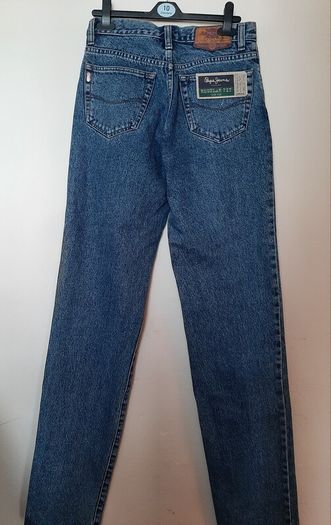 New Pepe jeans tag attached