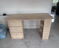 Desk Free