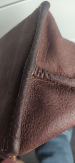 Rowallan leather bag
