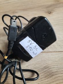 Power adapter