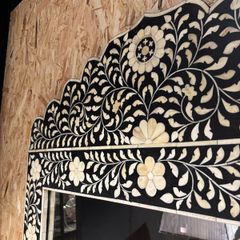 Large inlay mirror