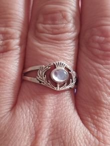 Vintage 925 sterling silver ring with moonstone.
