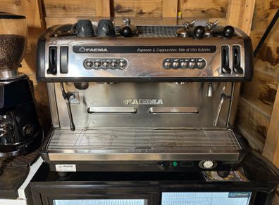 coffee machine and grinder