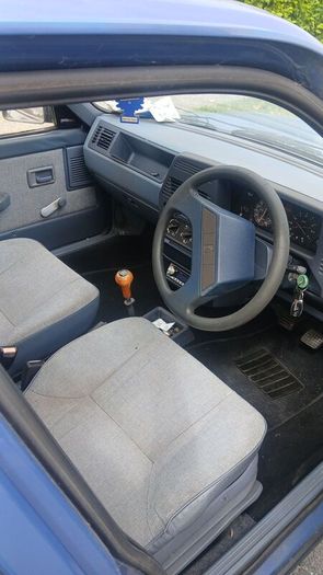Peugeot 309