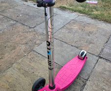 Micro child's scooter