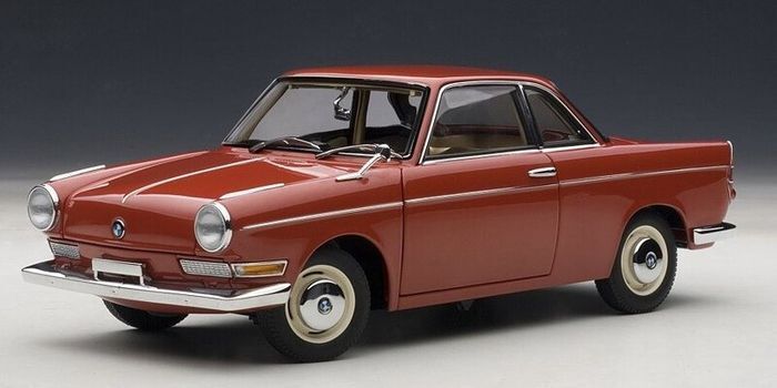 BMW 700 Sport Coupe 1959 - Autoart - Spanish Red- 1/18 - New In Box