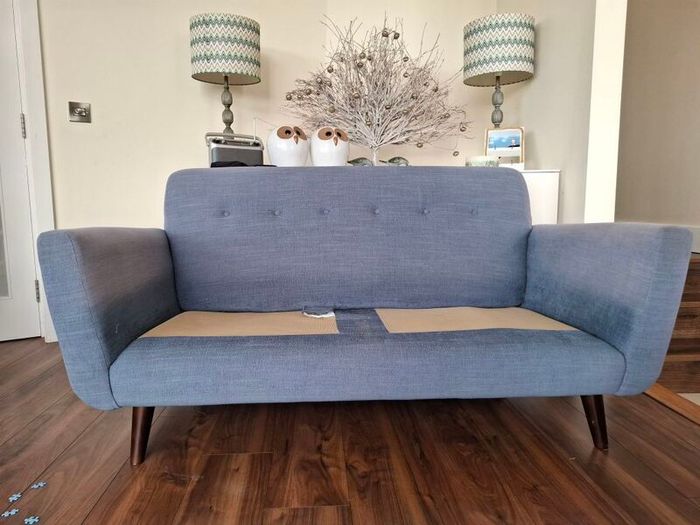 2 blue sofas L165cm x D90cm H83cm