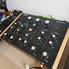Omnitronic TRM-202 402 Wooden Cheeks - Mixer Not Included