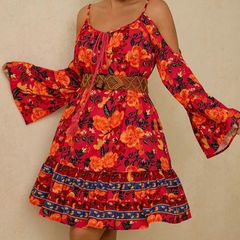 BNWT Stunning Floral Dress size 20 - excellent for any event