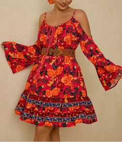 BNWT Stunning Floral Dress size 20 - excellent for any event