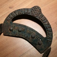 A Vintage "Nesthill Universal Sheffield England"Foot held hand pumped & hand sprayed