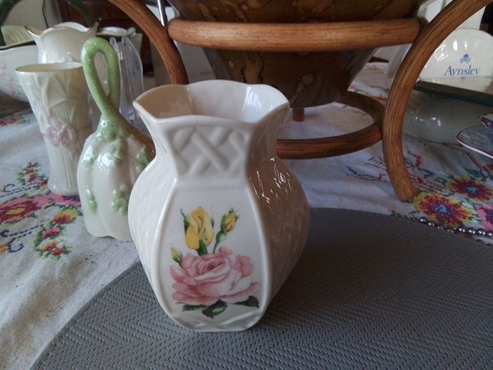 Belleek Small Lattice Vase