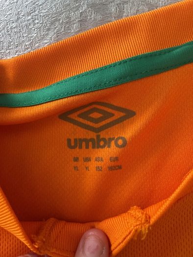 2 Ireland jerseys home kit and away kit orange and green