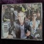 CD - Robbie Williams  - Life Thru A Lens Image 2