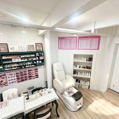 nail salon for sale