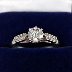Beautiful 0.5ct Diamond Engagement Ring