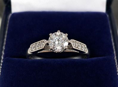 Beautiful Diamond Engagement Ring