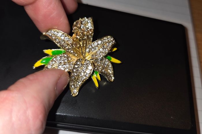Vintage Lily Blossom Brooch