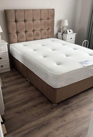 King size bed set, headboard style options