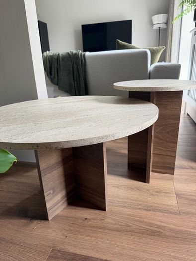 Set of 2 Round Coffee Tables