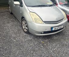 toyota prius breaking