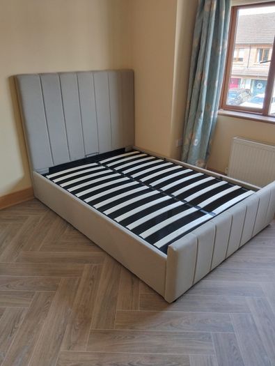 Brand New Double & King Size Ottoman Gaslift Storage Beds With Optional Emma _ Mattress Instock.