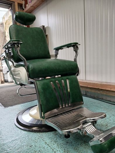Barber Chair