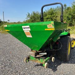 Hydraulic Fertiliser Spreader