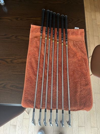 Taylormade MC Forged irons 4-PW - Left Handed