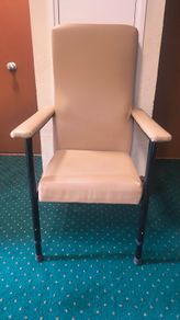 Orthopedic chair