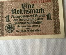 World War 2 German Banknote - Ein Reichsmark