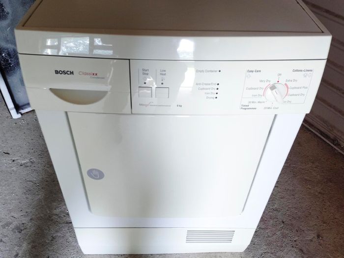 Bosch Classixx Condenser Dryer (used).