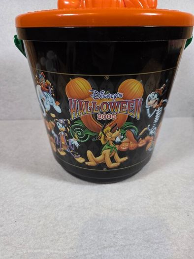 Disney Tokyo Halloween popcorn bucket
