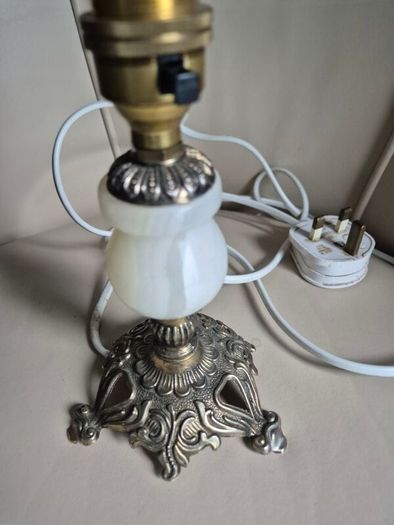 Vintage Mid Century marble.onyx brass gold metal ormate lamp base