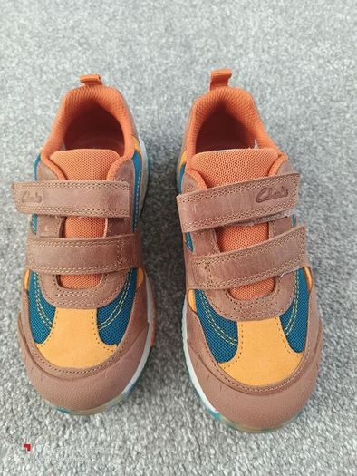 New.CLARKS boy's boots /shoes. UK12.5/31