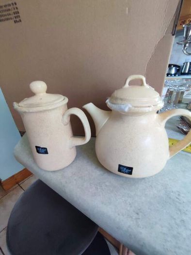 Set Of 2 Beige Tea  And Coffee Pot  St. Michael's House Pottery Dublin