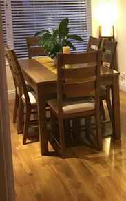 Willis and Gambier Solid Oak Dining Table and Chairs