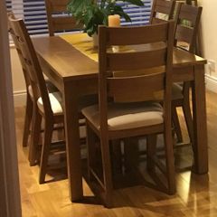 Willis and Gambier Solid Oak Dining Table and Chairs