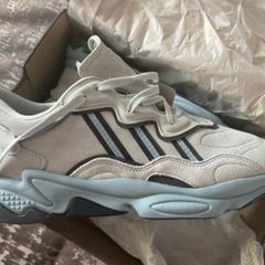 Adidas Ozweego Size 9