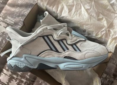 Adidas Ozweego Size 9