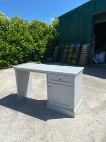 Bespoke desk